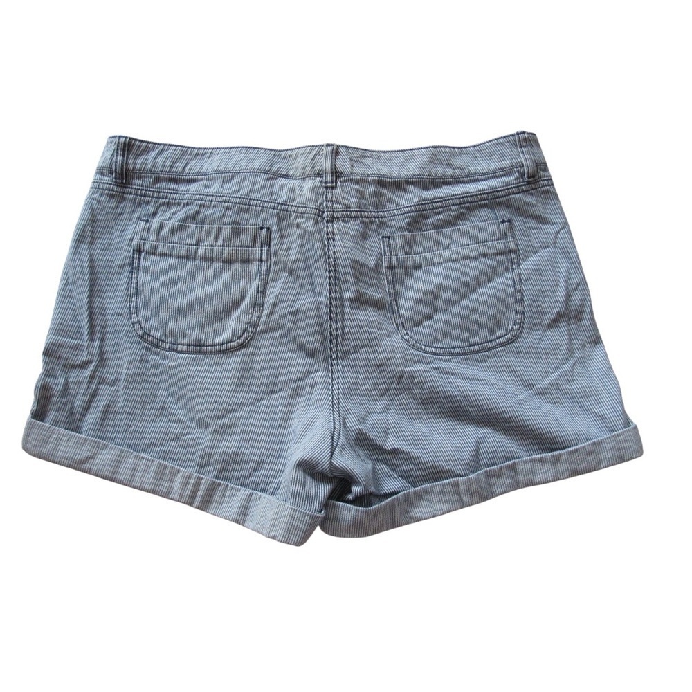 LOFT Blue White Striped Cotton Shorts 14 Soft Pockets Cuffed Nautical Classic - Picture 2 of 8